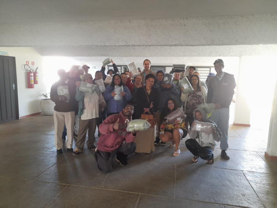 CAMPANHA DO AGASALHO REALIZA ENTREGAS