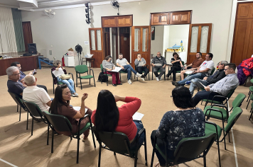 DEPARTAMENTO DE CULTURA E TURISMO REALIZA REUNIÃO COM ENTIDADES E GRUPOS PARTICIPANTES DA 23ª FESTA DAS NAÇÕES