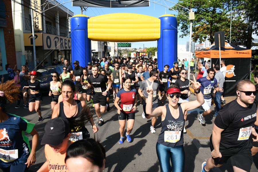 CORRIDA DA INDEPENDÊNCIA CONTOU COM MAIS DE 300 ATLETAS