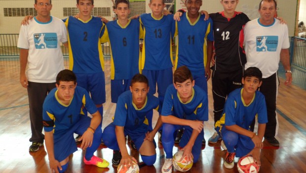 Categoria Sub 09 conquistou duas vitórias no Regional de Futsal