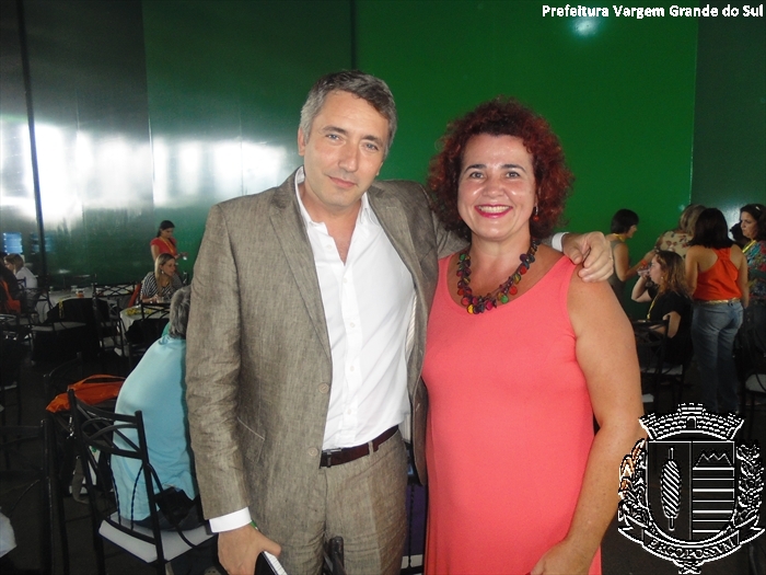 Educadora participa de congresso em Brasília