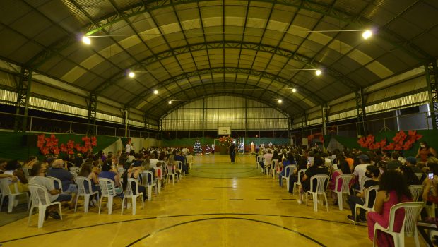 SEGUNDA (13) FOI REALIZADA FORMATURA DOS 5ºs ANOS DA EMEB “PADRE DONIZETTI”