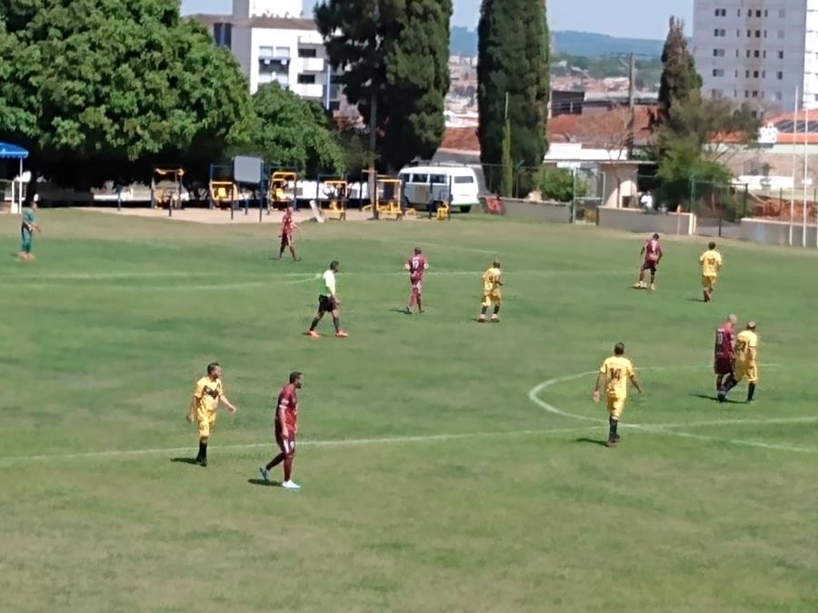 DOMINGO (17) INICIOU O CAMPEONATO MUNICIPAL DE FUTEBOL