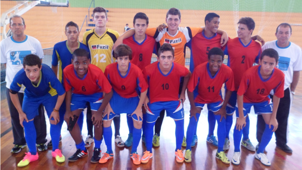 Escolinha Municipal de Futsal obtém ótimos resultados no Campeonato Regional
