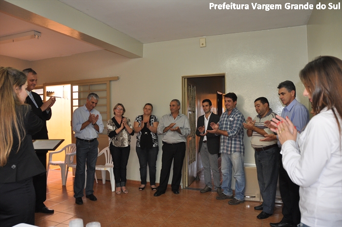 “Projeto Colibri” inaugura sala de convivência e recebe moção