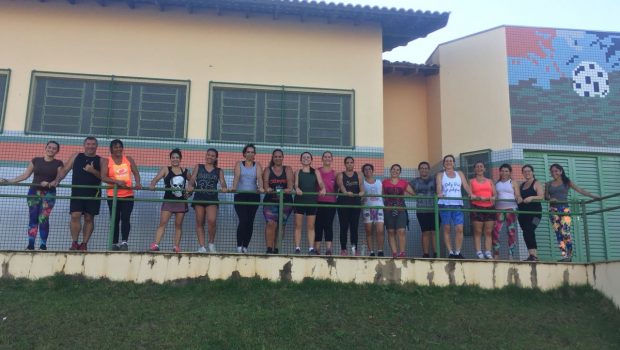 AULAS DE ATLETISMO PARA TODA POPULAÇÃO