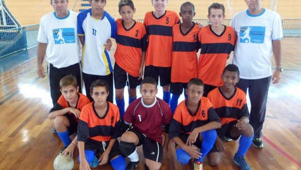 Sub 11 e Sub 13 vencem São Sebastião da Grama pelo Regional de Futsal
