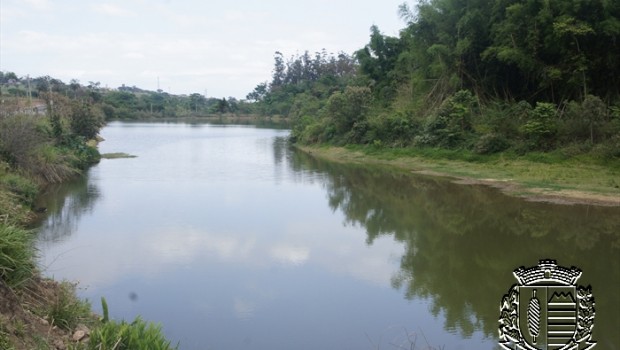 Prefeitura utiliza água de açude particular para abastecer Barragem Eduíno Sbardellini