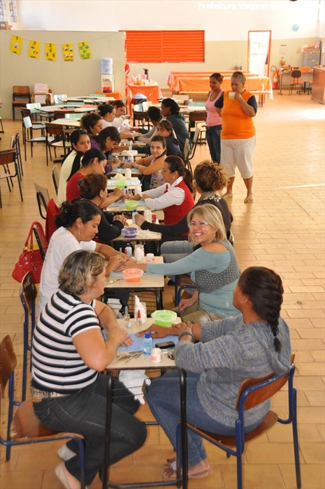 “Dia da Beleza” é realizado em homenagem às mães do PETI