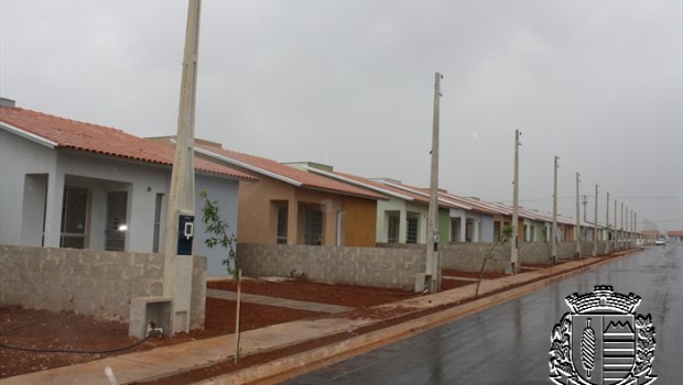 Pela primeira vez, conjunto habitacional será entregue com reservatório próprio