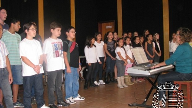 Hoje tem apresentação de corais no Projeto Guri
