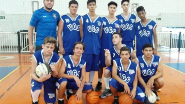 Basquete de Vargem disputa jogo da Copa Difusão no “José Cortez”