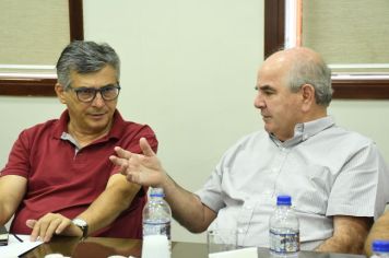 PREFEITO RECEBEU NO ÚLTIMO SÁBADO (25) A VISITA DEPUTADO SIMÃO PEDRO 