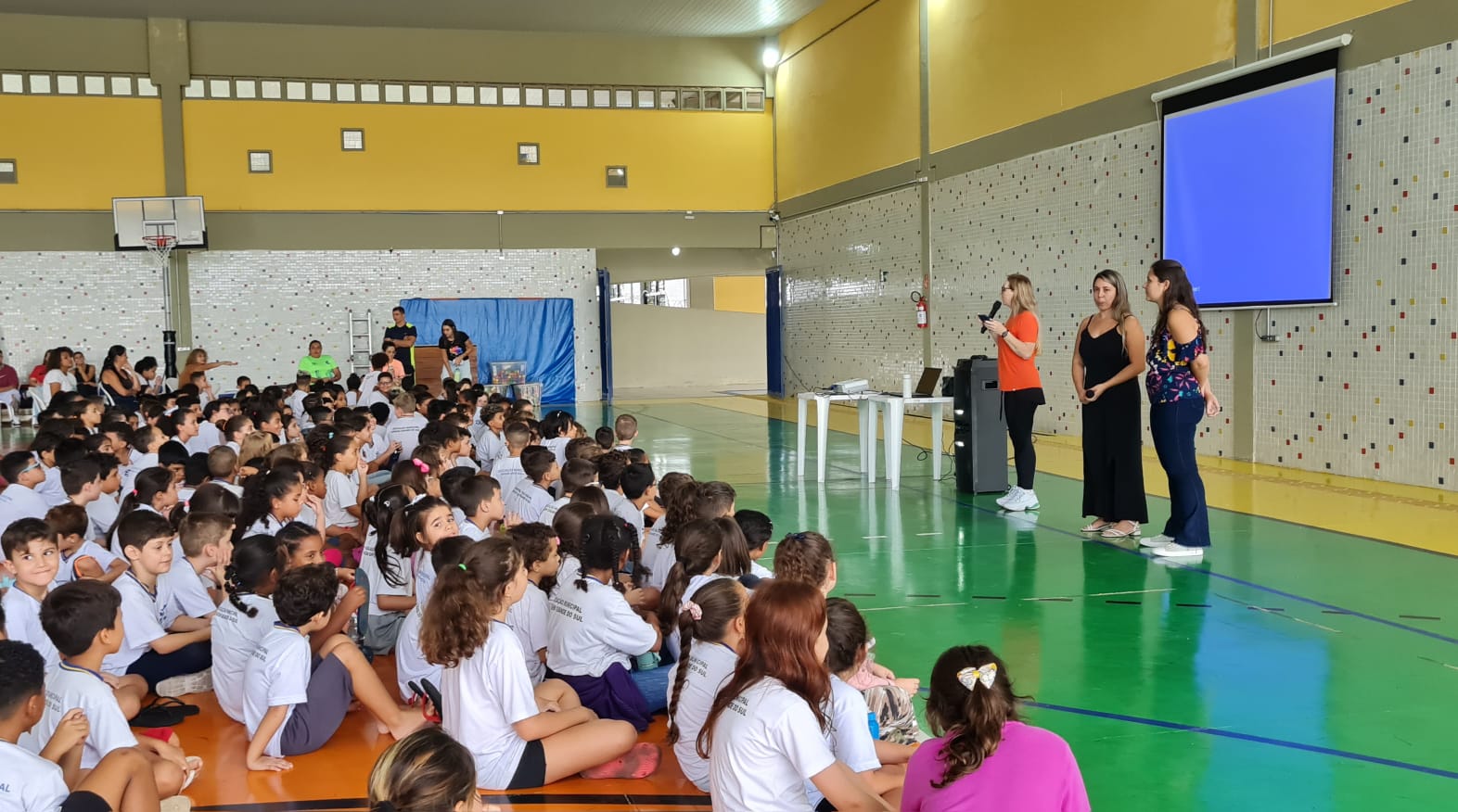 ESCOLA FLÁVIO IARED REALIZOU PROJETO 