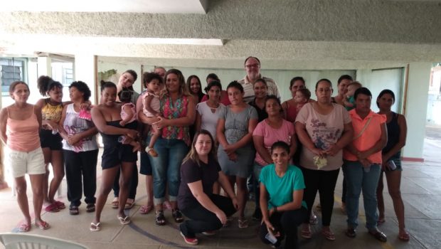 CRAS REALIZA ENCONTRO COM AS FAMÍLIAS DO PROGRAMA CRIANÇA FELIZ