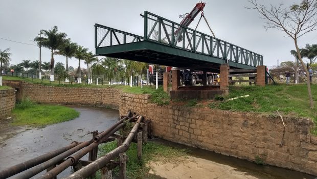 PREFEITURA COLOCA PASSARELA NA REPRESA “EDUÍNO SBARDELLINI”