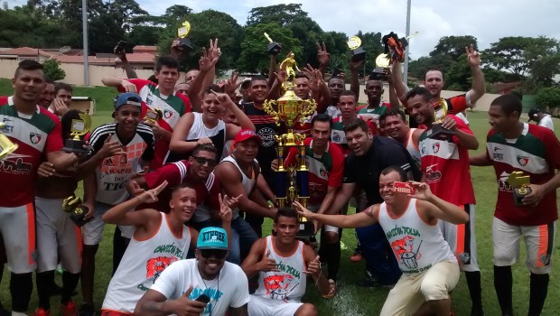 Contoia é campeão da Taça Felício Mizurini