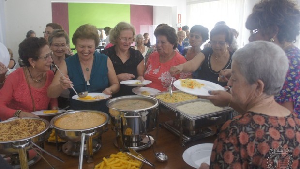 Ação Social promove almoço em homenagem ao Dia das Mães