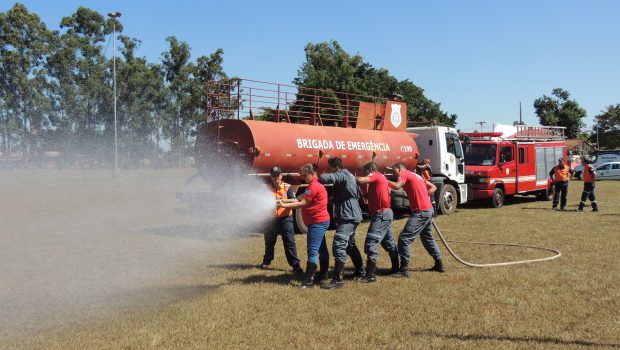 TREINAMENTO PARA OPERAÇÃO CORTA FOGO FOI REALIZADO EM VARGEM