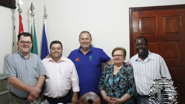 Deputados Ricardo Izar Jr. e Luiza Erundina visitaram Vargem Grande do Sul
