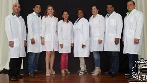 Médicos cubanos começam a atender a população a partir de segunda-feira