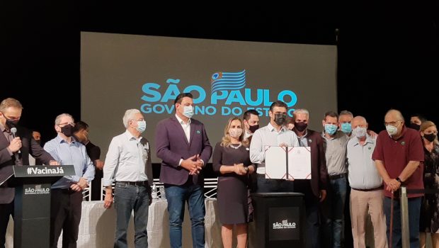 VICE-GOVERNADOR ASSINOU O AUTORIZO PARA RECUPERAÇÃO DA VOÇOROCA