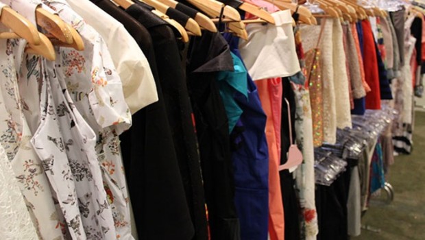 Departamento de Ação Social realiza bazar beneficente