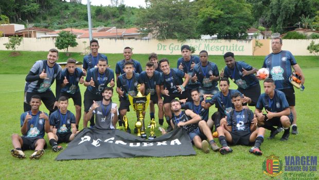 DESCUBRA FC VENCE CAMPEONATO MUNICIPAL DE FUTEBOL