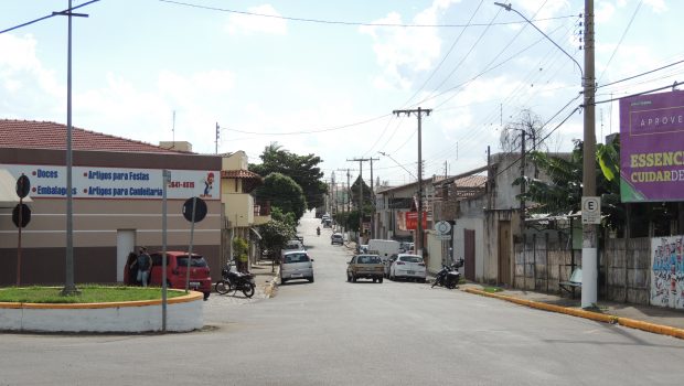 AVENIDA SANTA TEREZINHA PASSA A TER SENTIDO ÚNICO