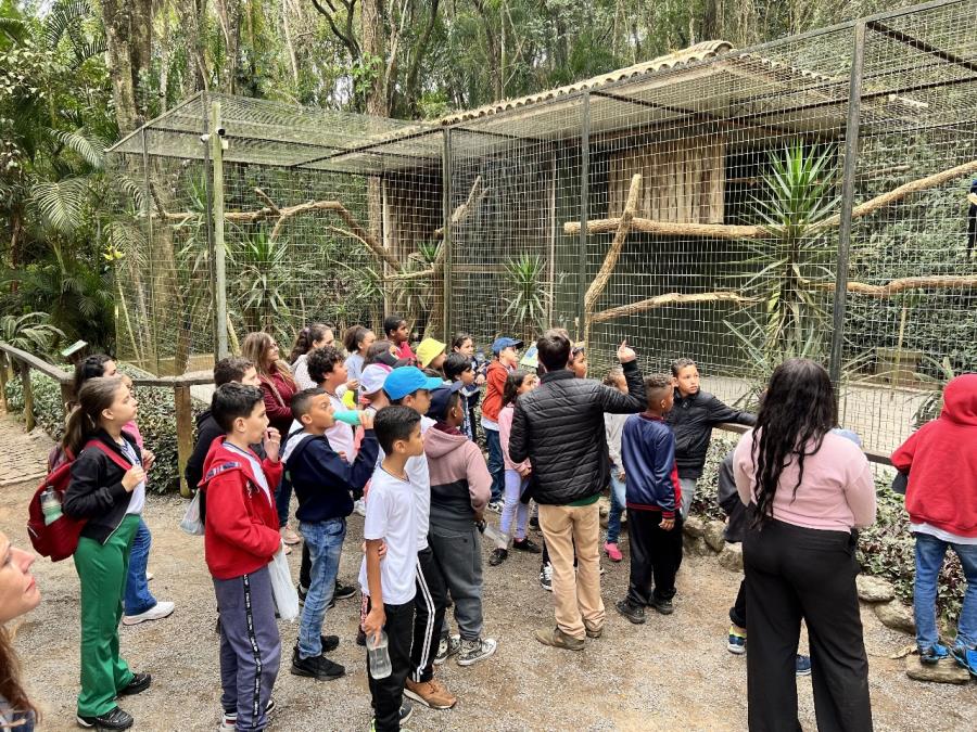ALUNOS DOS 5ºs ANOS VISITARAM O ZOOLÓGICO ITATIBA