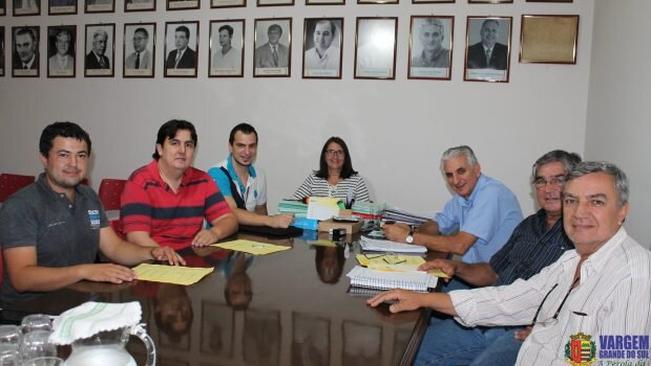 Professores da Educação Básica Técnica e Tecnológica visitam Prefeitura