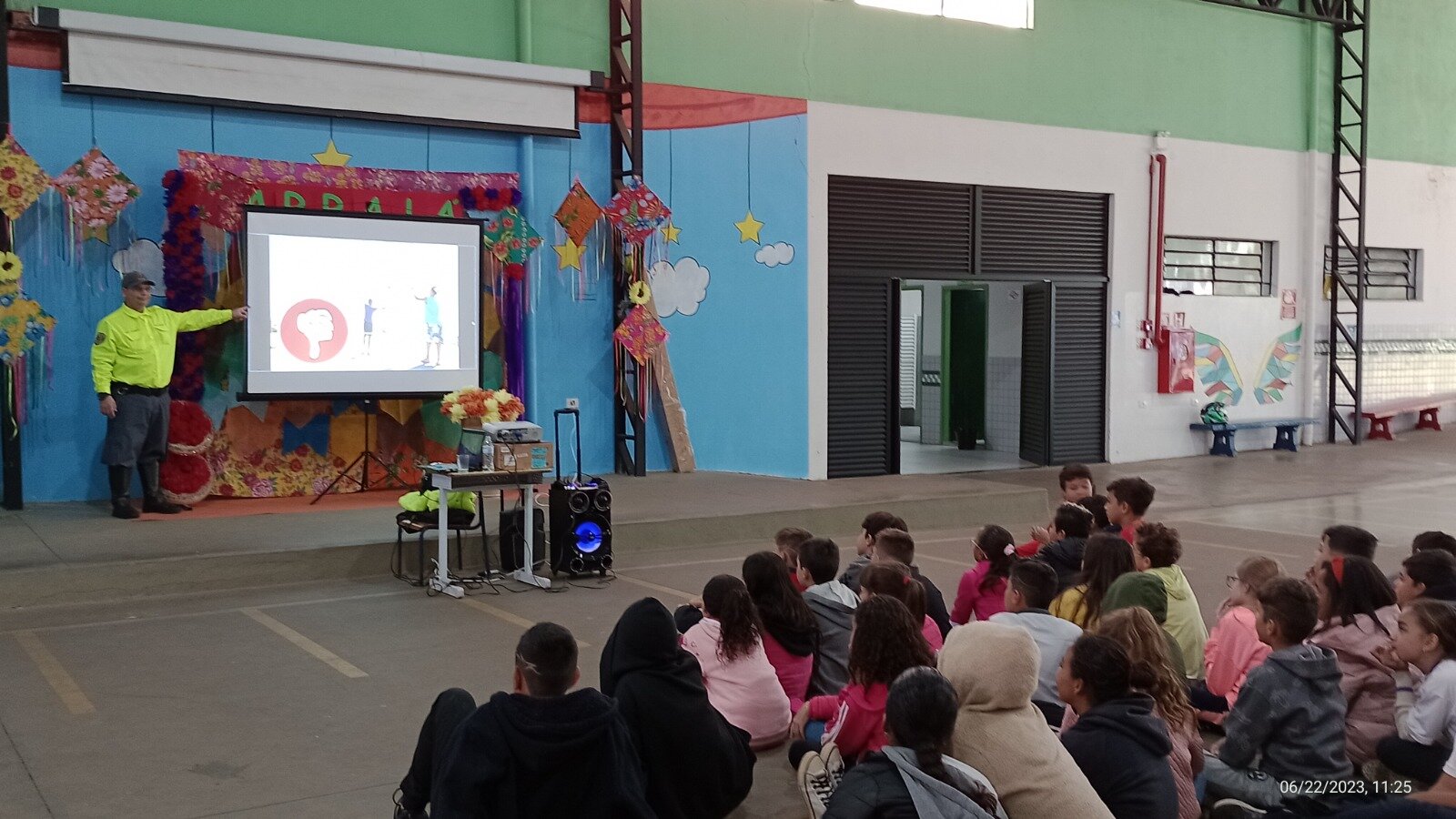 CAMPANHA CRIANÇA SEGURANO TRÂNSITO