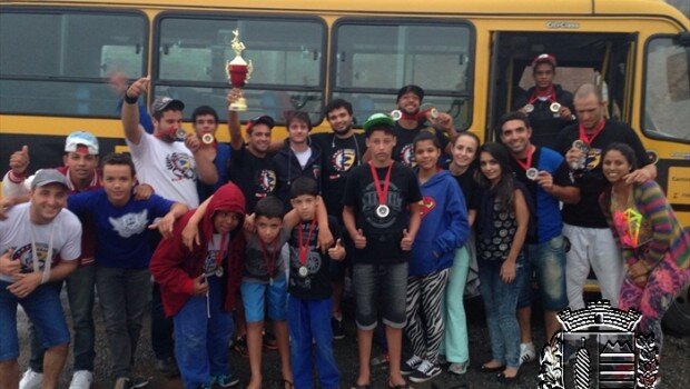 Equipe de Jiu Jitsu conquista o 3º lugar no 8° Campeonato de Poço Fundo