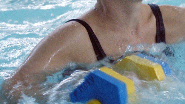 Aulas de hidroginástica terão novo horário no Clube XXI de Abril e no C. E. E. “José Cortez”
