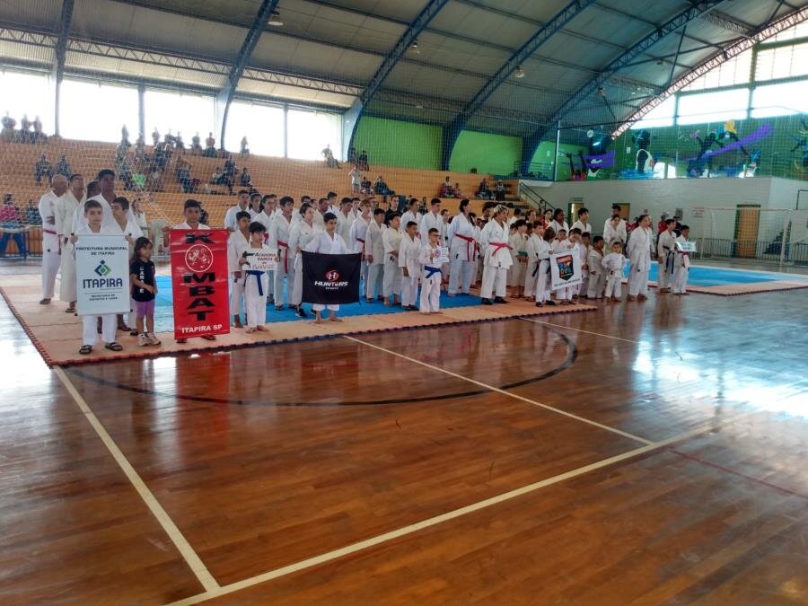 CIDADES DA REGIÃO PARTICIPARAM DO CAMPEONATO DE KARATÊ REALIZADO EM VARGEM
