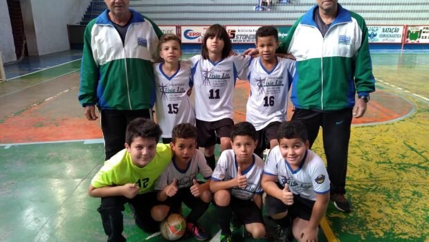 VARGEM GOLEIA CASA BRANCA NO SUB 09 ANOS
