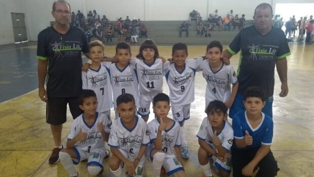 ESCOLINHA DE FUTSAL VAI JOGAR PELA LIGA EM SÃO JOÃO
