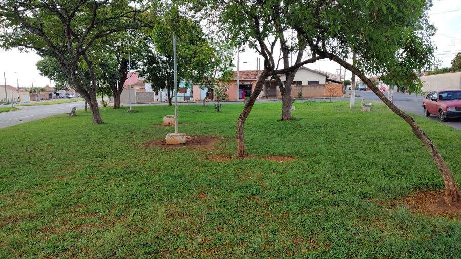 DOIS BENS PÚBLICOS FORAM ADOTADOS NO MUNÍCIPIO