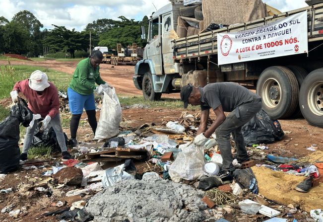 TEVE INÍCIO HOJE (27), O MUTIRÃO DE LIMPEZA CONTRA DENGUE