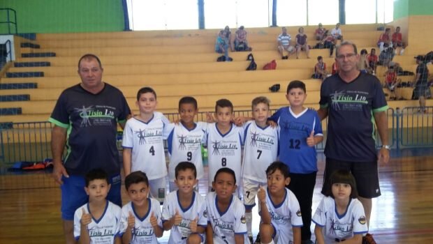 Escolinha de futsal recebe jogos no José Cortez