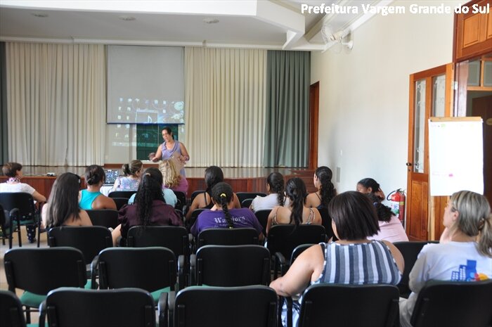 Fórum Ambiental discute ações com moradores