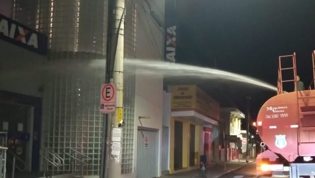NA NOITE DE SEGUNDA-FEIRA, DIA 08, FOI REALIZADA NOVAMENTE A DESINFECÇÃO