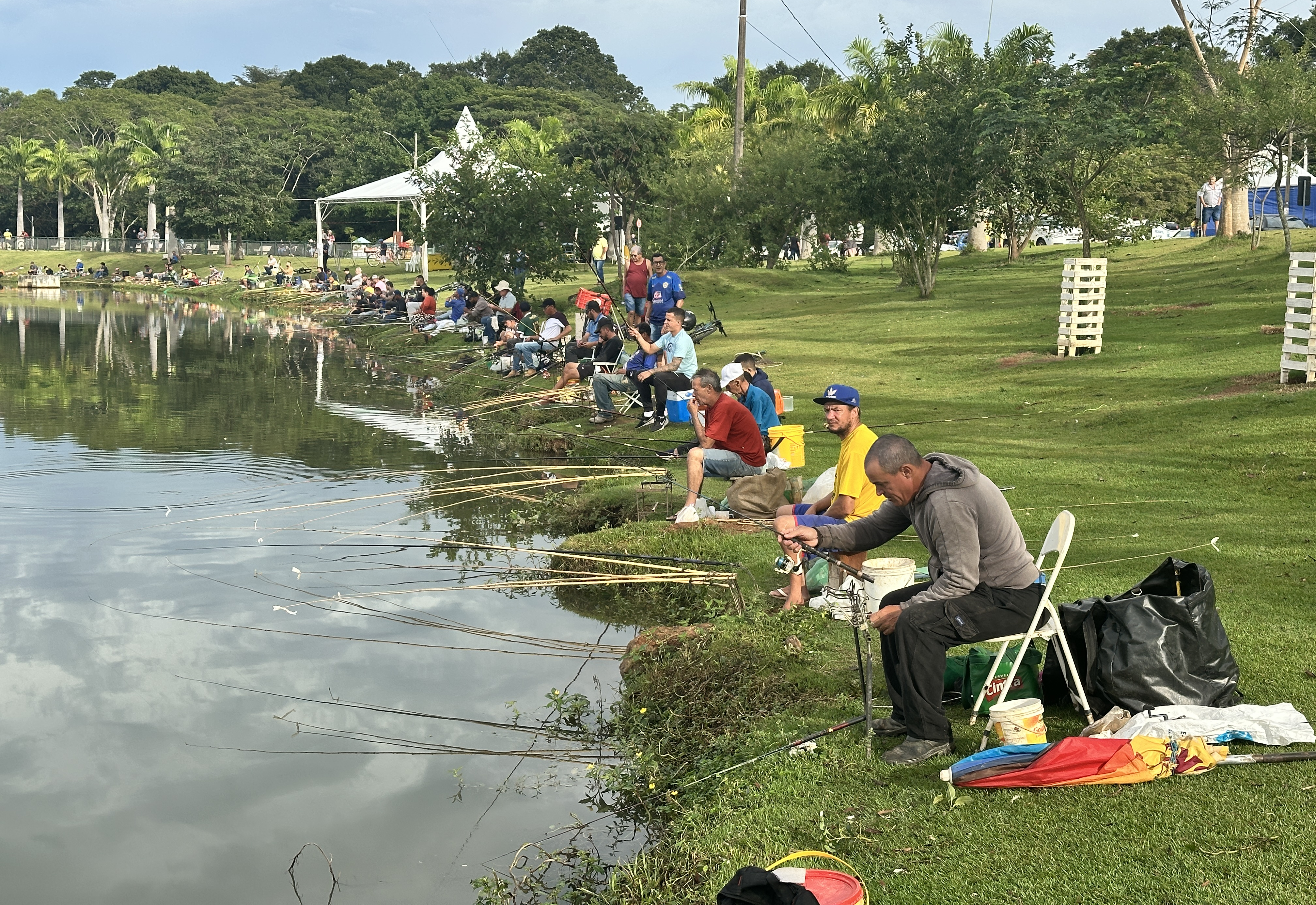 GRANDE PÚBLICO PARTICIPOU DO 8º TORNEIO DE PESCA EM VARGEM GRANDE DO SUL