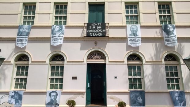 DEPARTAMENTO DE CULTURA REALIZA HOMENAGEM NO DIA DA CONCIÊNCIA NEGRA