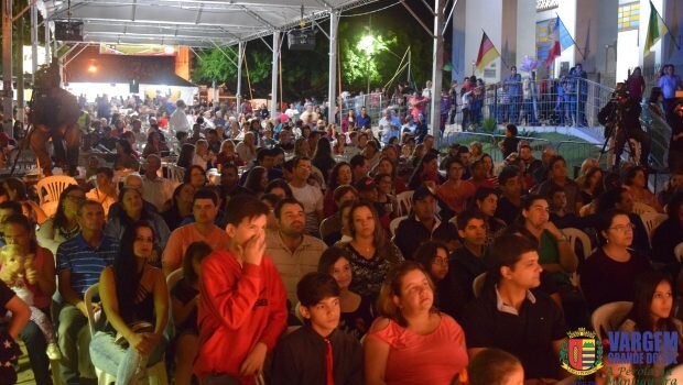 Apresentações da 17ª Festa das Nações mais uma vez emocionaram o público
