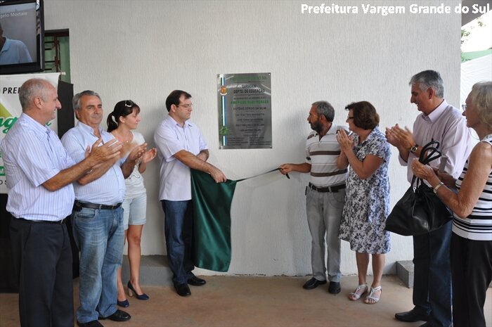 Inaugurada a garagem para os veículos da Educação