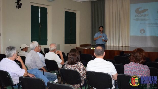 Representantes da CODASP reúnem com moradores da estrada do Barro Preto