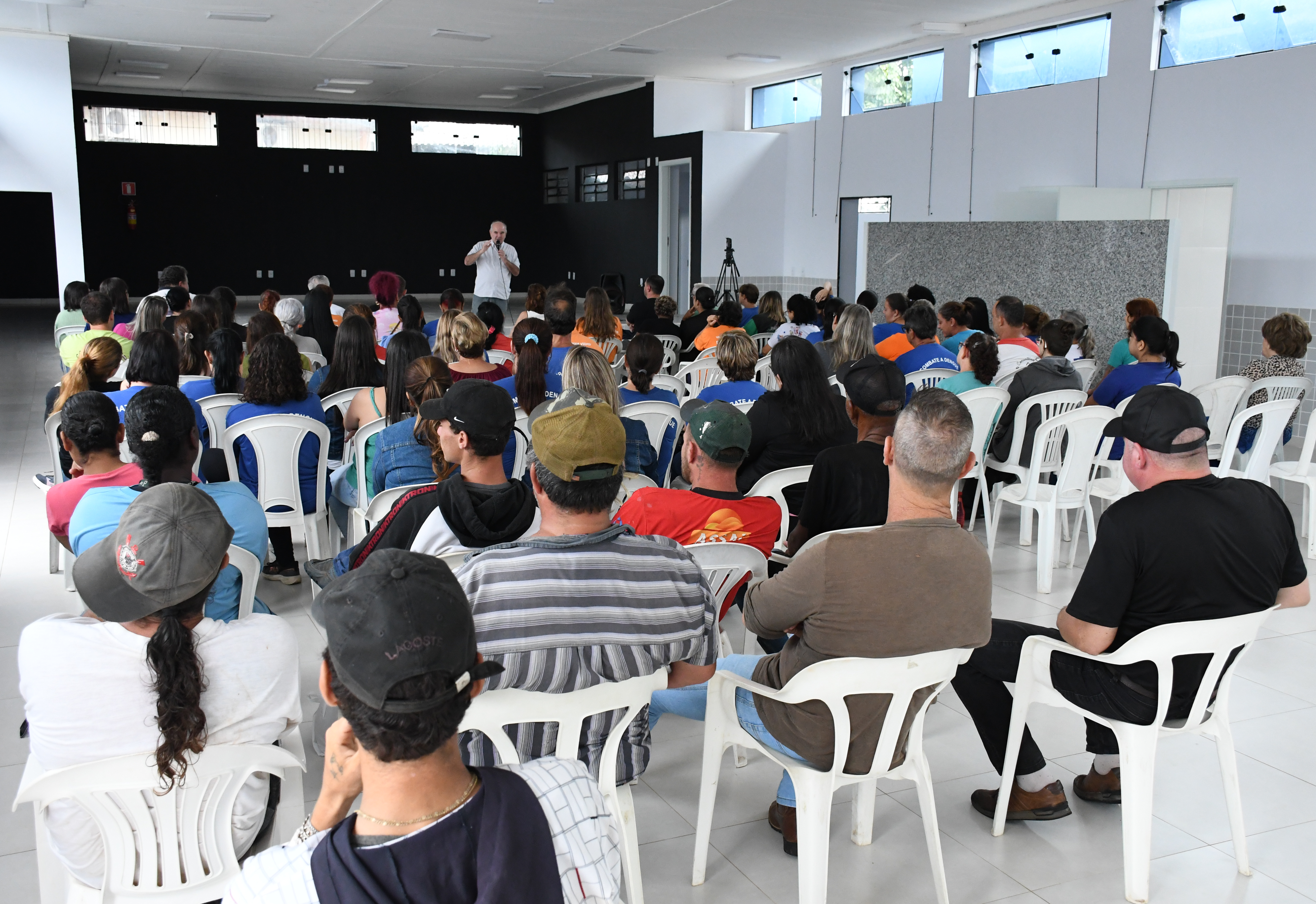 REUNIÃO COM EQUIPES DA CAMPANHA CONTRA A DENGUE INTENSIFICA OS TRABALHOS NO MUNICÍPIO