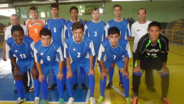 Categorias da Escolinha de Futsal estão classificadas para oitavas de final