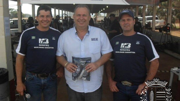 Prefeito prestigia a 1ª etapa do Campeonato de Ferrageamento da A.F.B